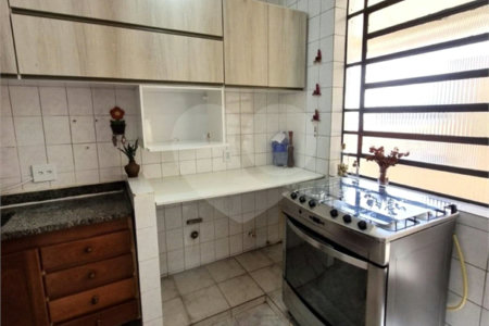 Sobrado à venda com 3 quartos, sendo 2 suítes, em Jardim Ester Yolanda, São Paulo, SP