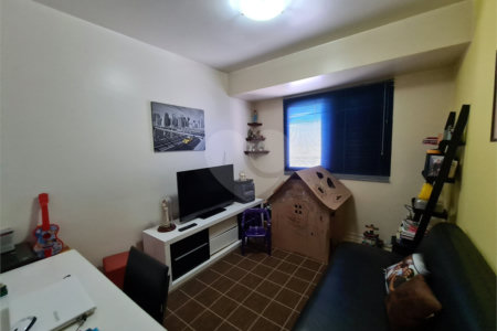 Apartamento à venda com 4 quartos, sendo 2 suítes, em Santana, São Paulo, SP