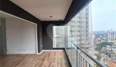 Apartamento à venda com 2 quartos, sendo 1 suíte,  em Vila Esperança, São Paulo, SP