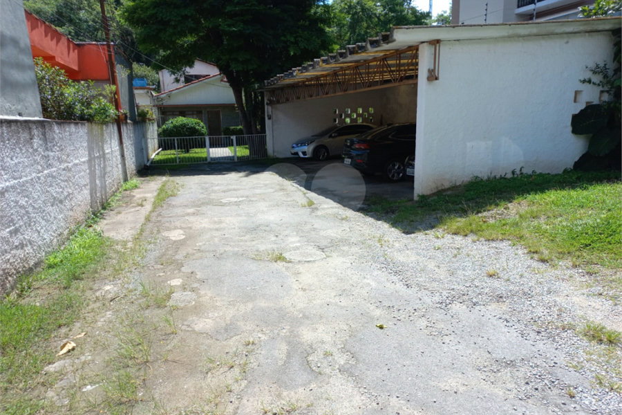 Casa Térrea à venda com 2 quartos em Horto Florestal, São Paulo, SP