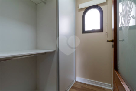 Apartamento à venda com 3 quartos, sendo 1 suíte, em Brooklin, São Paulo, SP