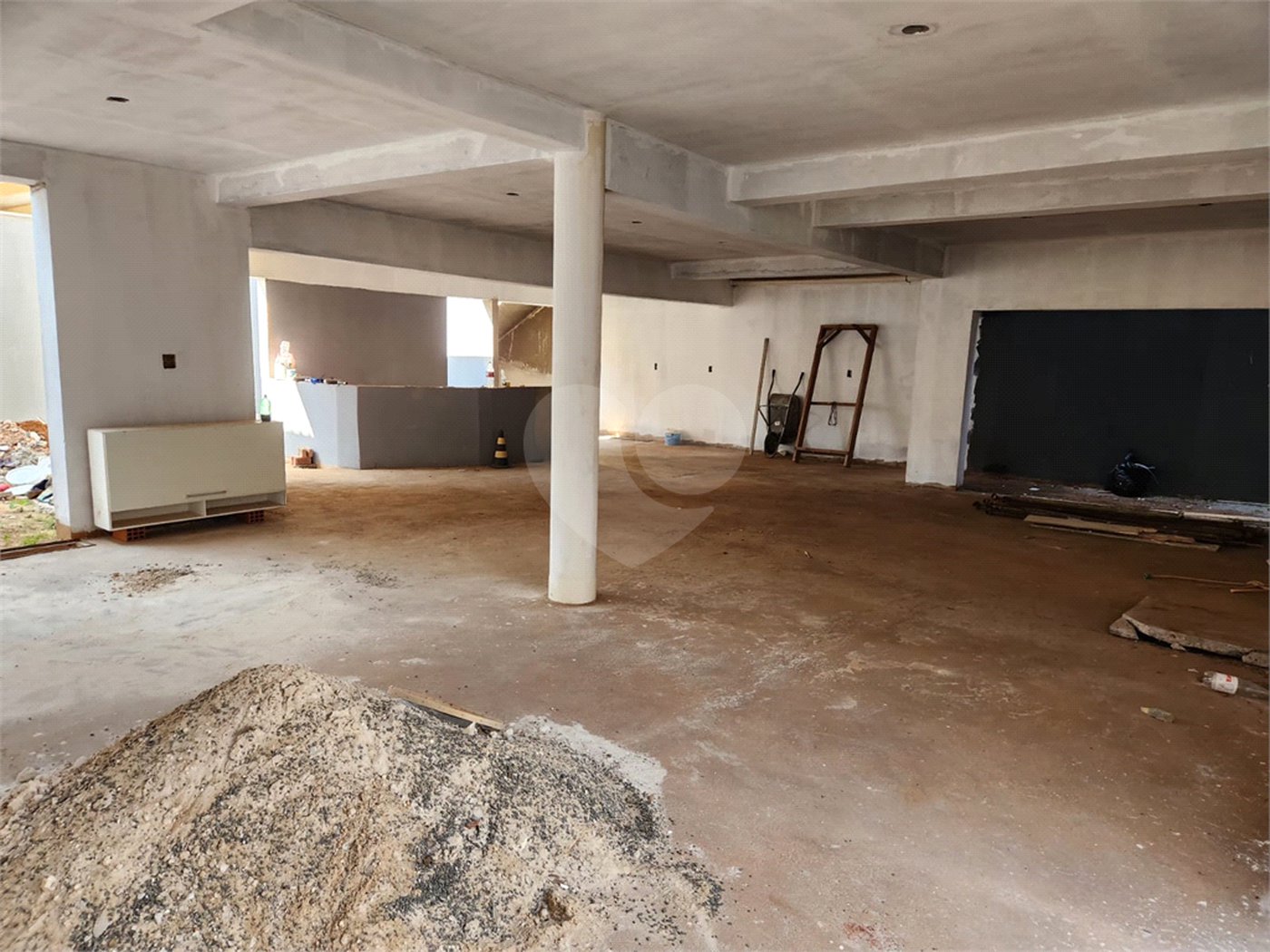 Casa à venda com 5 suítes em Residencial Olivio Benassi, Matão, SP