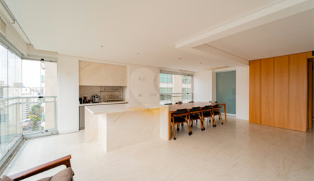 Apartamento à venda com 3 suítes em Campo Belo, São Paulo, SP