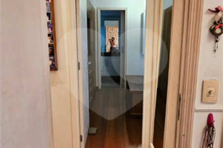 Apartamento à venda com 3 quartos, sendo 2 suítes, em Pinheiros, São Paulo, SP
