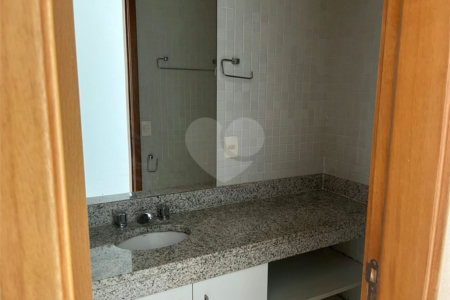 Cobertura à venda com 2 quartos, sendo 1 suíte, em Recreio dos Bandeirantes, Rio de Janeiro, RJ