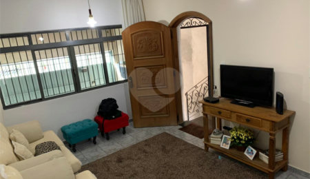Sobrado à venda com 4 quartos, sendo 1 suíte,  em Jardim São Paulo(zona Norte), São Paulo, SP