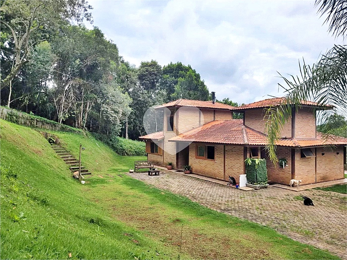 Casa à venda com 3 quartos, sendo 1 suíte, em Serra da Cantareira, Mairiporã, SP