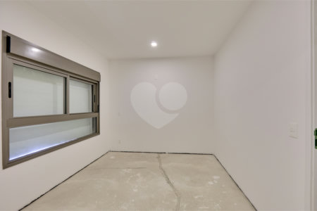 Apartamento à venda com 4 suítes em Campo Belo, São Paulo, SP