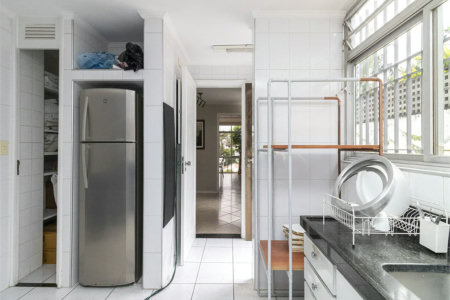 Casa à venda com 3 quartos, sendo 2 suítes,  em Alto de Pinheiros, São Paulo, SP