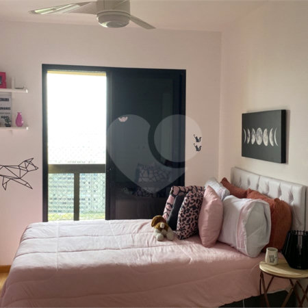 Apartamento à venda com 3 suítes em Vila Suzana, São Paulo, SP