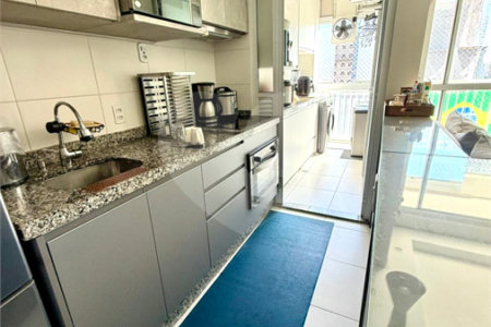 Apartamento à venda com 3 quartos, sendo 1 suíte, em Vila Dom Pedro I, São Paulo, SP