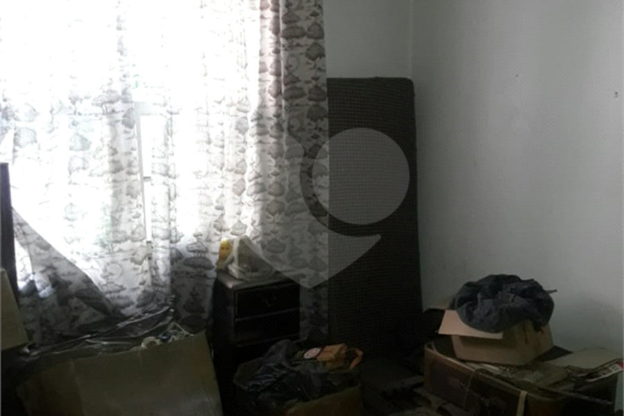 APARTAMENTO DE 3 QUARTOS À VENDA NO PARAÍSO