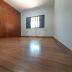 Casa de Alto Padrão à Venda e Locação no Parque Santa Mônica - São Carlos