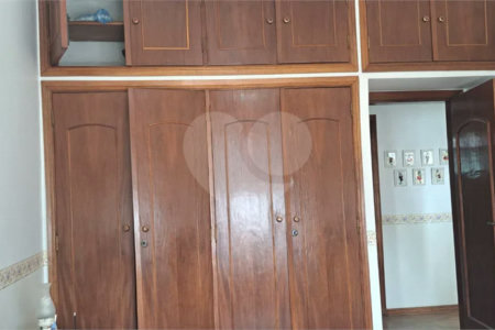 Apartamento à Venda na Aclimação