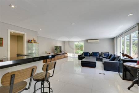 Duplex à venda ou para alugar com 4 suítes em Alto da Boa Vista, São Paulo, SP