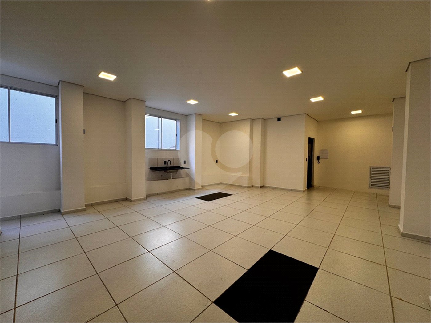 Casa à venda com 2 quartos, sendo 1 suíte, em Tucuruvi, São Paulo, SP