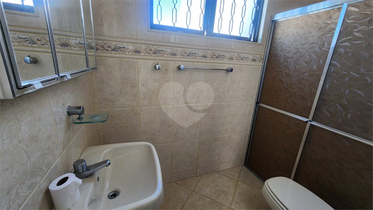Casa à venda com 3 quartos em Vila Ramaciotti, Valinhos, SP