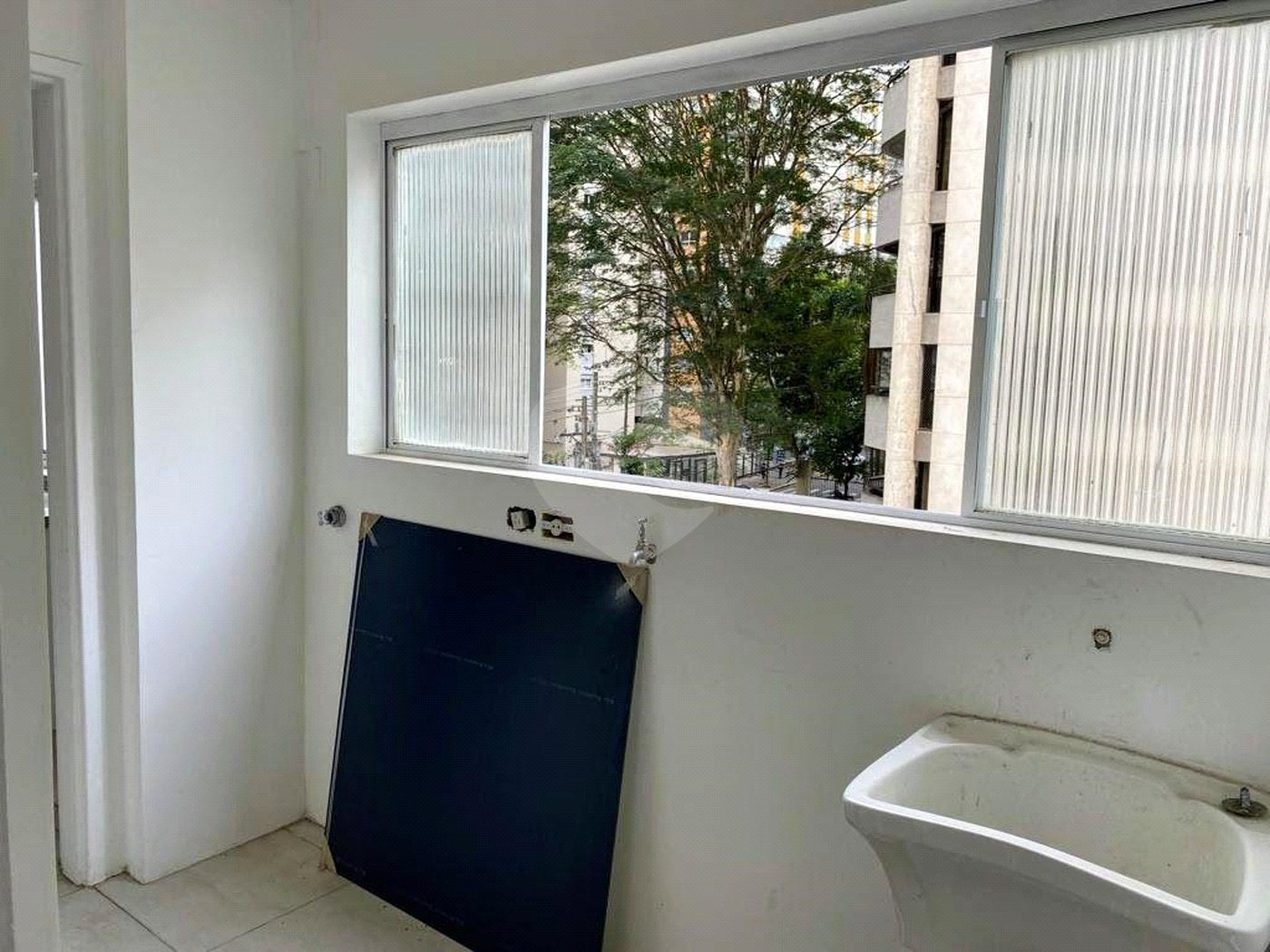 Apartamento para alugar com 3 quartos, sendo 1 suíte,  em Paraíso, São Paulo, SP