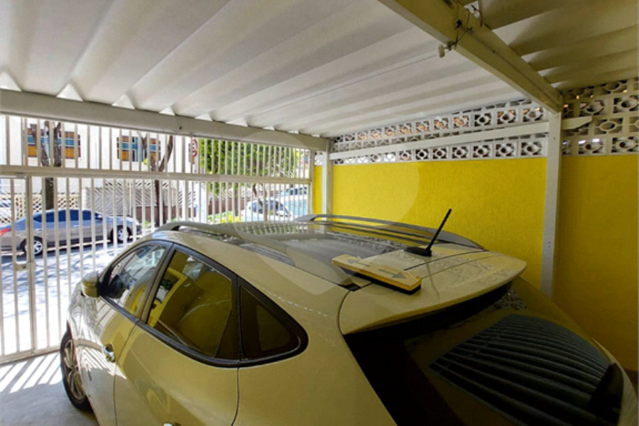 Sobrado à venda com 3 quartos, sendo 2 suítes, em Vila Romero, São Paulo, SP