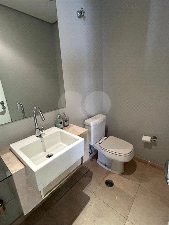 Apartamento à venda com 3 suítes em Indianópolis, São Paulo, SP