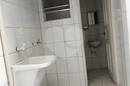 Sobrado à venda com 3 quartos em Jardim Franca, São Paulo, SP