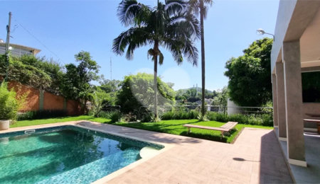 Casa à venda com 3 suítes em Tremembé, São Paulo, SP