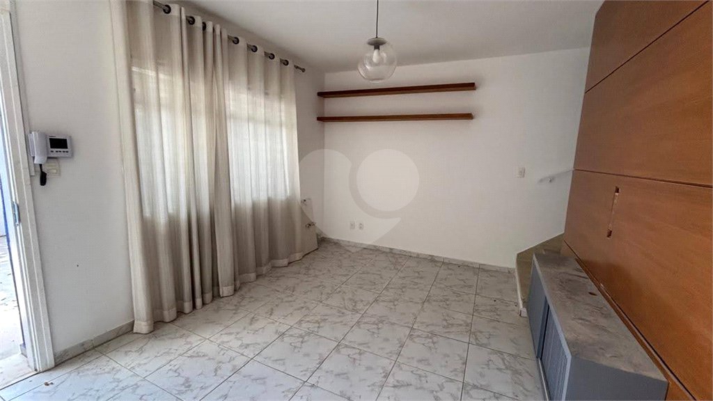Sobrado à venda com 2 quartos em Jardim Petrópolis, São Paulo, SP
