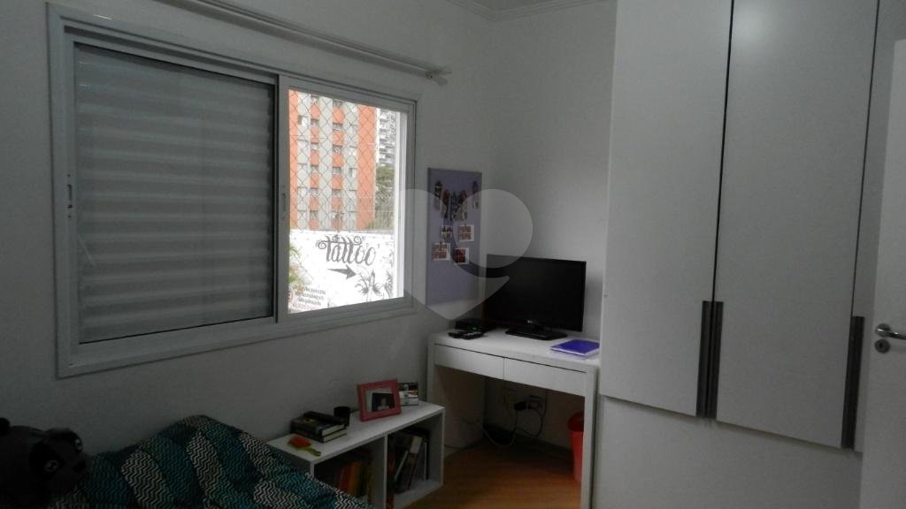 Sobrado à venda com 3 suítes em Brooklin, São Paulo, SP