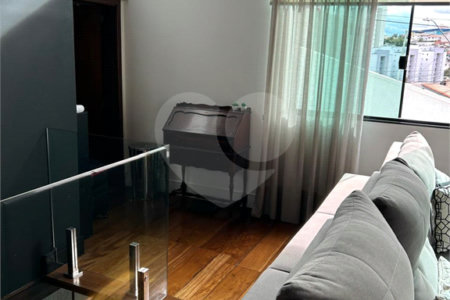 Casa à venda com 2 suítes no condomínio Residencial, Mogi das Cruzes - SP