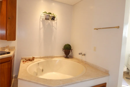 Apartamento à venda com 4 quartos, sendo 3 suítes, em Paraíso do Morumbi, São Paulo, SP