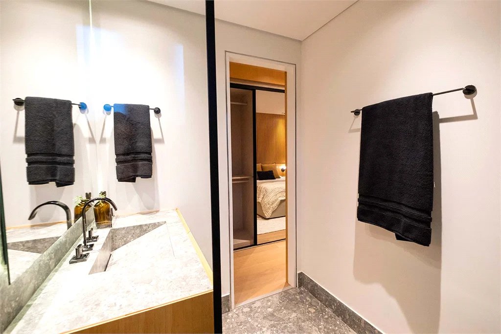 Apartamento à venda com 2 quartos, sendo 1 suíte,  em Pinheiros, São Paulo, SP