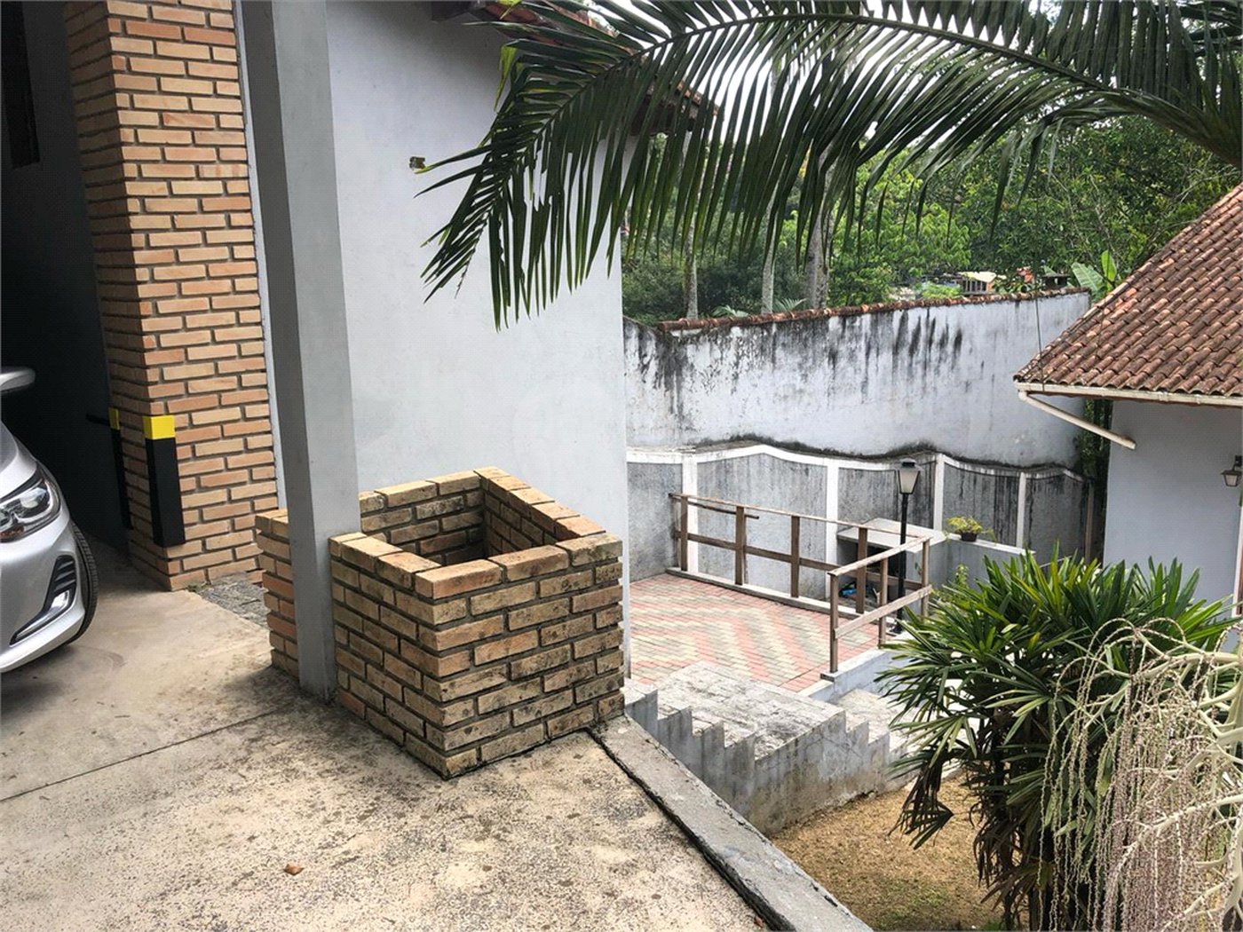 Casa à venda com 3 suítes em Dos Finco, São Bernardo do Campo, SP