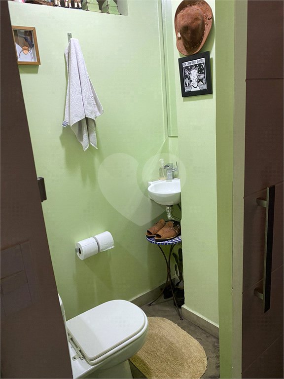Apartamento à venda com 1 suíte em República, São Paulo, SP