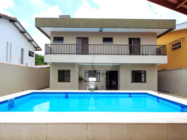 Casa à venda com 4 suítes no condomínio José Inácio, São Paulo - SP
