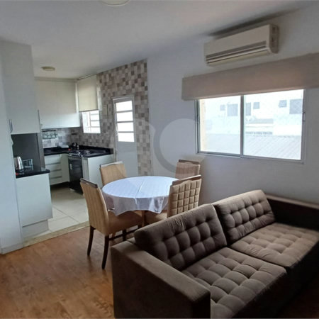 Apartamento à venda com 2 quartos em Santo Amaro, São Paulo, SP