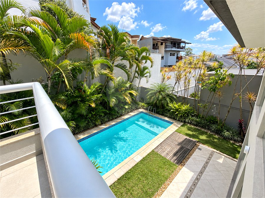 Casa à venda com 4 suítes no condomínio Swiss Park, São Bernardo do Campo - SP