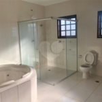 Sobrado à venda com 4 quartos, sendo 2 suítes,  em Vila Oliveira, Mogi das Cruzes, SP