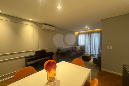Apartamento à venda com 3 suítes em Indianópolis, São Paulo, SP