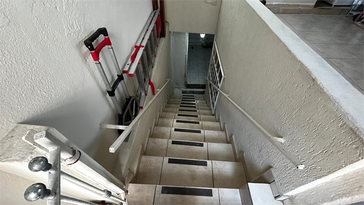 Sobrado à venda com 3 quartos, sendo 2 suítes, em Cidade São Francisco, São Paulo, SP