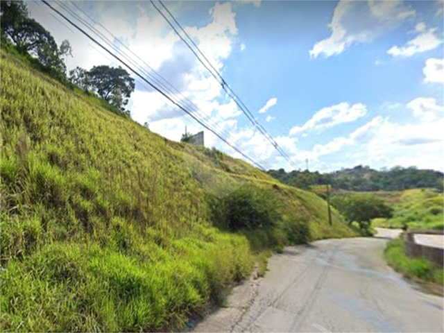 Terreno à venda em Calcárea, Caieiras, SP