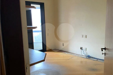 Apartamento à venda com 4 quartos, sendo 3 suítes, em Vila Suzana, São Paulo, SP