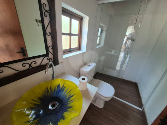 Casa à venda com 4 quartos, sendo 1 suíte,  em Chácara Arantes, Mairiporã, SP