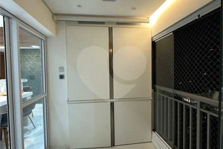 Apartamento à venda com 3 quartos, sendo 1 suíte,  em Butantã, São Paulo, SP
