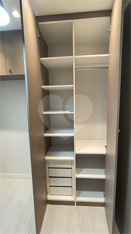 Apartamento à venda com 2 quartos, sendo 1 suíte, em Barra Funda, São Paulo, SP