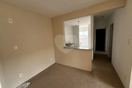 Apartamento à venda com 2 quartos em Guaraú, Salto, SP