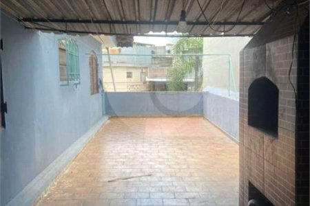 Sobrado à venda com 3 quartos, sendo 1 suíte, em Vila Matilde, São Paulo, SP
