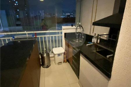 Apartamento à venda com 3 quartos, sendo 1 suíte,  em Tatuapé, São Paulo, SP
