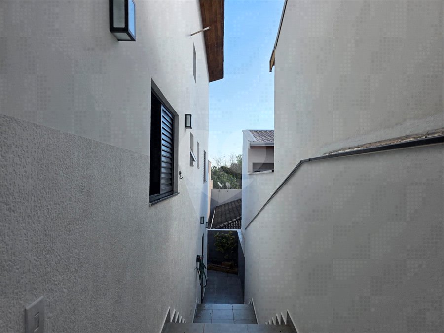 Casa à venda com 3 suítes no condomínio Portal do Bosque, Louveira - SP