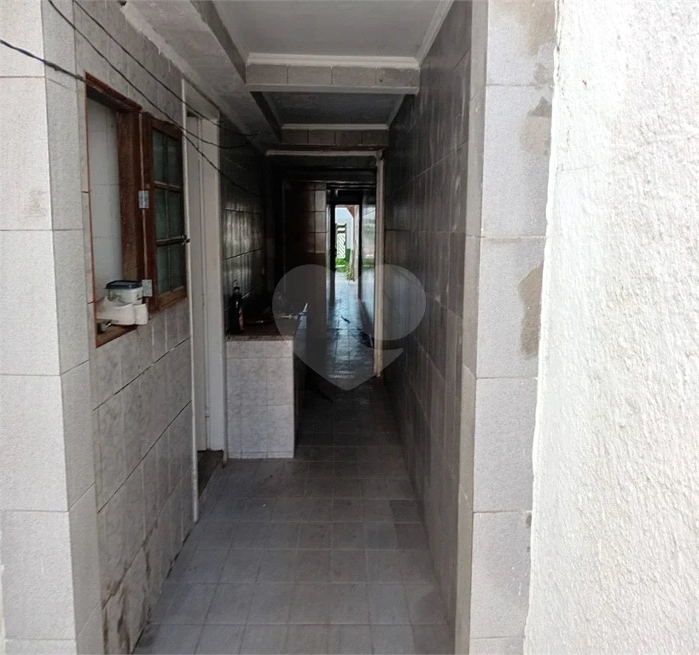 Casa Térrea à venda com 4 quartos, sendo 1 suíte, em Vila Antonieta, São Paulo, SP