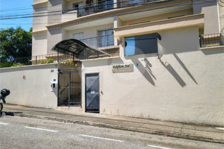 Apartamento à venda com 3 quartos, sendo 1 suíte,  em Jardim Judith, Sorocaba, SP